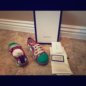 GUCCI Unisex Girls/Boys Sneakers size 31